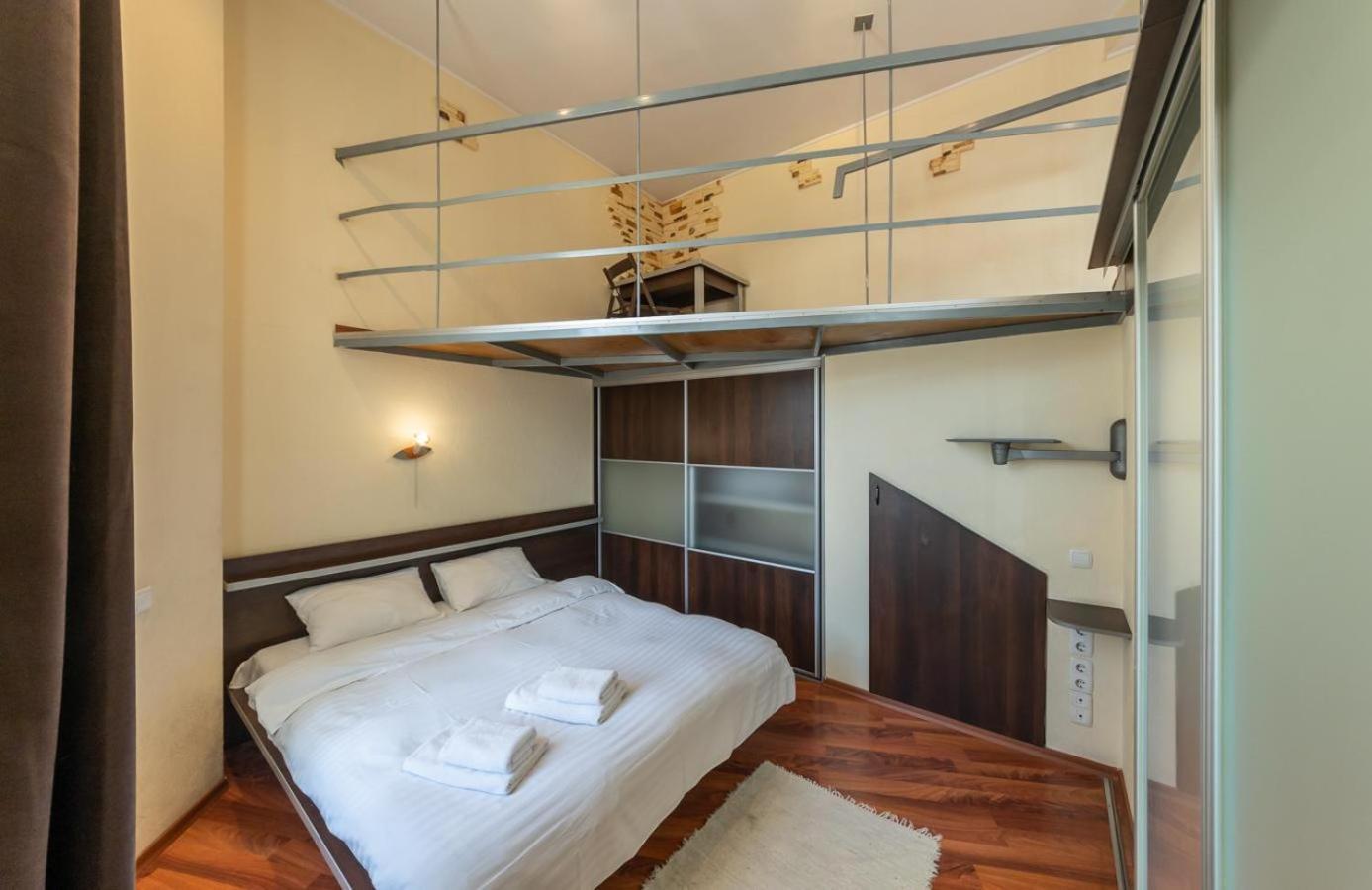 Comfortable Apartment On Mikhaylovskiy Lane Kijów Zewnętrze zdjęcie