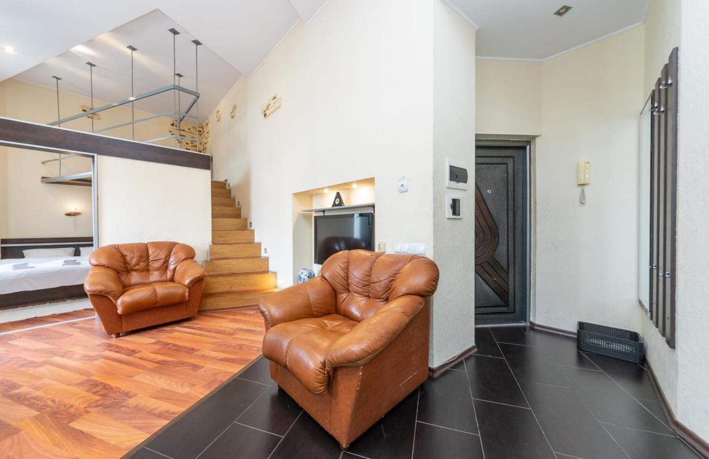 Comfortable Apartment On Mikhaylovskiy Lane Kijów Zewnętrze zdjęcie