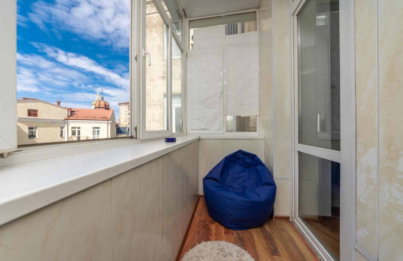 Comfortable Apartment On Mikhaylovskiy Lane Kijów Zewnętrze zdjęcie